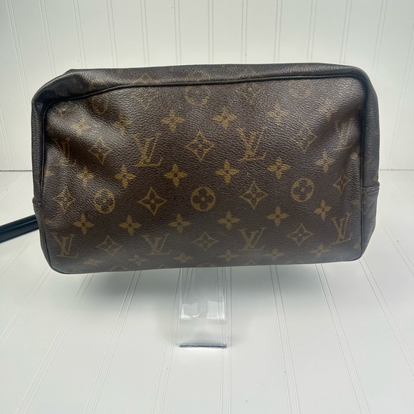 Louis Vuitton Trousse 28 Unisex Brown Monogram canvas Cosmetic Bag - Picture 2 of 15